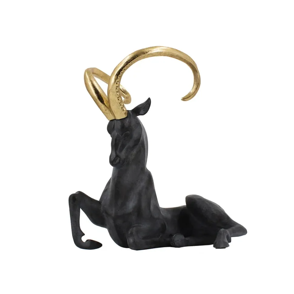 Antilope noir à cornes dorées, 13 x 12″