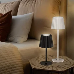 Black cordless dimmable LED table lamp, 15