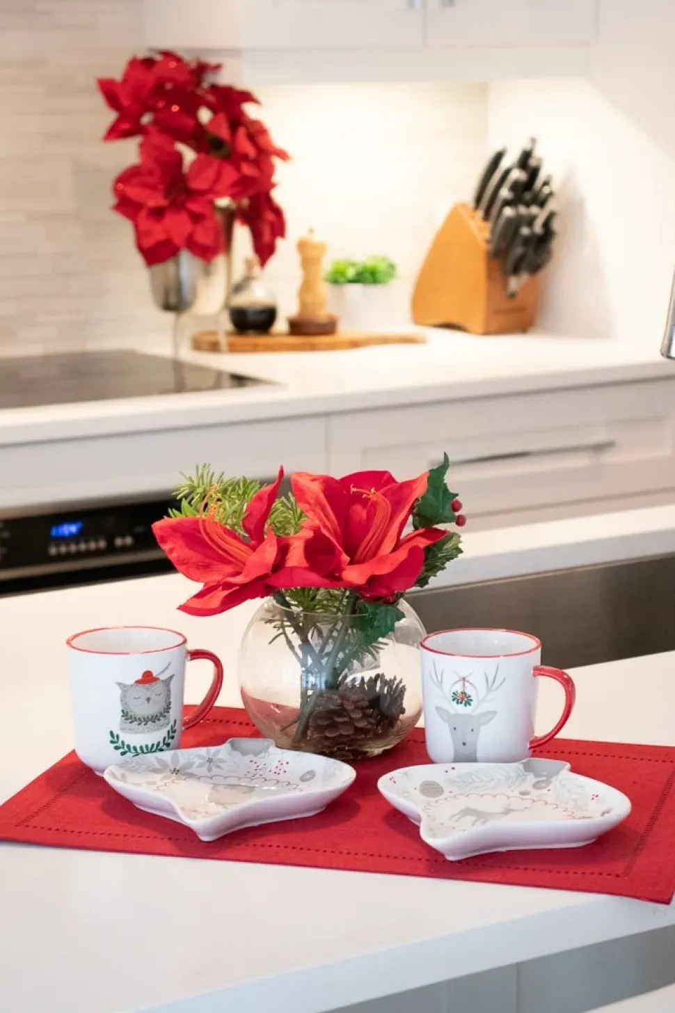 Decorative plate, assorted models, unit price