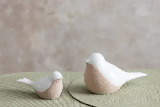 Glazed porcelain bird figurine, 6,5"