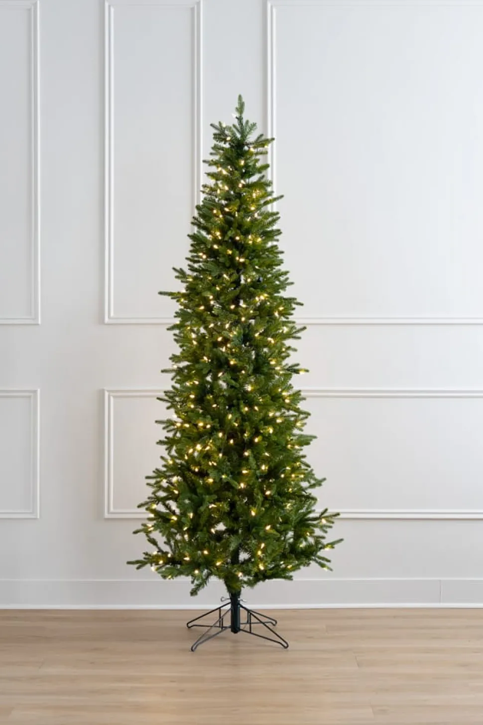 Pre-lit thin alps artificial Christmas tree, 7,5-12′