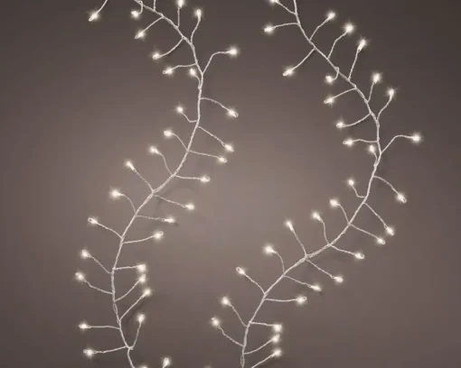 String lights with twinkle effect on silver wire, int./ext., warm white, 19,5′