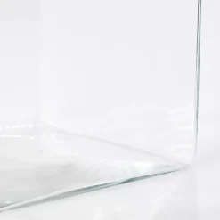 Vase carré en verre fait main, 8 x 8″